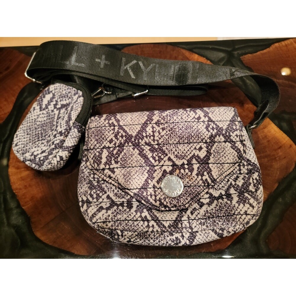Women's Black Animal Print Kendall & Kylie Crossbody Bag & Coin Pouch